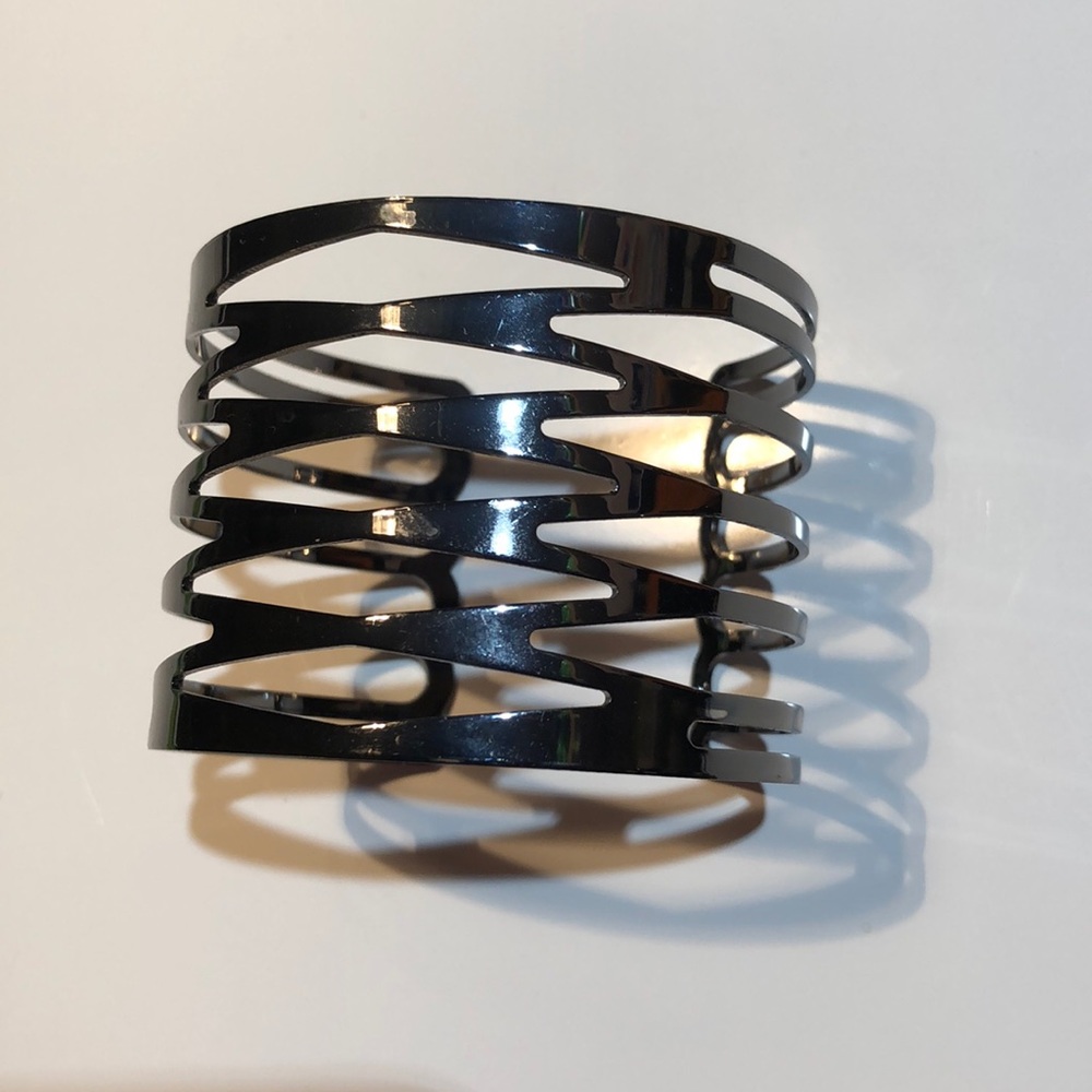 Paparazzi Gunmetal Cuff Bracelet